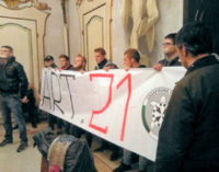 PAVIA 11/11/2014: Permesso negato al banchetto pro famiglia. CasaPound si imbavaglia in Consiglio comunale