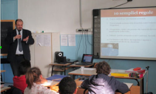 VOGHERA 23/02/2015: Scuola. Gli alunni della Dante a lezione di Internet, psicomotoricità e giochi logici