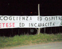 BORGO PRIOLO 28/03/2015: CasaPound Pavia espone striscione a La Torretta: “Assurde le pretese degli immigrati ospitati in quell’agriturismo”