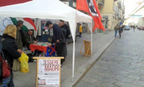 PAVIA 16/03/2015: CasaPound. “Noi in campo per aiutare la Maternità. Le chiacchiere le lasciamo agli altri”