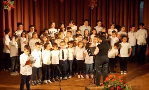 VOGHERA 21/05/2015: Scuola. “La musica è servita” grande successo dei Cori De Amicis e Oriolo