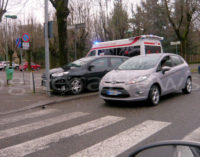 VOGHERA 09/03/2016: Incidente in viale Repubblica. Feriti due uomini