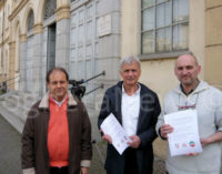 VOGHERA 10/05/2016: Niente più ambulatori alla clinica S.Maria delle Grazie. Pd e Idr fanno un presidio