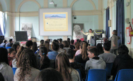 VOGHERA 11/05/2016: Scuola. All’Istituto Comprensivo di via Dante lezione di terremoti e vulcani