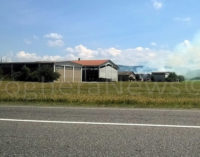 VOGHERA 10/06/2016: Fuoco nel capannone agricolo. Sul posto i pompieri