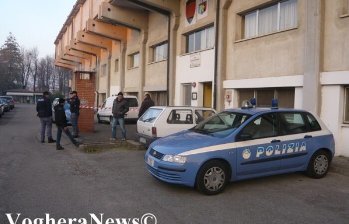 VOGHERA 20/11/2024: Accendono fumogeni fuori dal Parisi. Daspo per due supporter della Vogherese