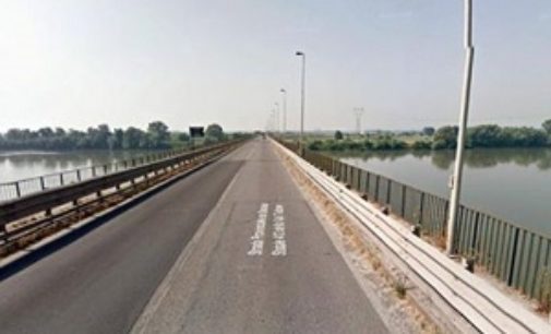 PAVIA 16/01/2018: Provincia sempre più isolata. Chiuso al traffico pesante anche il ponte sul Po a Pieve Porto Morone