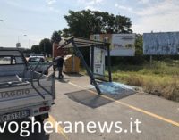 VOGHERA 25/07/2018: Distrutta nella notte una pensilina della fermata del bus