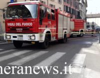 CASTEGGIO 16/04/2019: Incendio in un cortile. Pompieri di Voghera all’opera