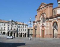 VOGHERA 01/09/2024: Troppo alcol in corpo. Un’aggressione al bar e una rissa con coltello in piazza Duomo. Due feriti portati al San Matteo