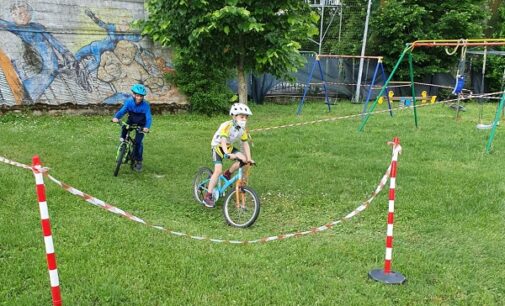 LUNGAVILLA 17/05/2021: Per tornare al ciclismo agonistico nell’era Covid. L’Upol allestisce un’area allenamento per i Giovanissimi