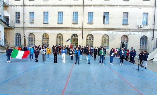 VOGHERA 09/11/2021: L’IC Pertini celebra il 4 novembre con tutti i suoi studenti