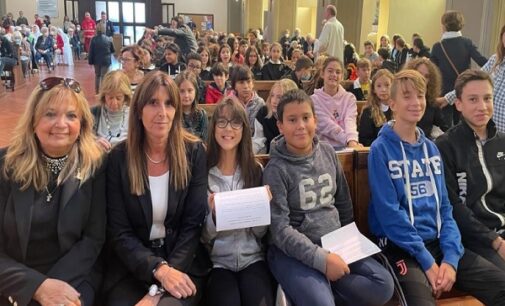 VOGHERA 11/10/2022. Gli alunni della De Amicis alla celebrazione per la festività di San Francesco