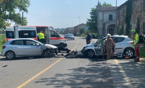 MONTEBELLO 10/07/2024: Incidente sulla SS10. Scontro fra due auto alla chiesetta. Ciclista ferita a Codevilla