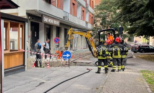 VOGHERA 19/09/2024: Perdita di gas in piazzale Marconi. I vigili del fuoco evitano il peggio