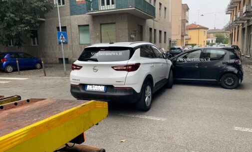 VOGHERA 12/10/2024: Scontro stradale stamattina in via Verdi. Due in ospedale