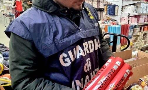 VOGHERA 20/12/2024: Sequestrati fuochi artificiali per 100.000 euro. Operazione della Finanza a Voghera Vigevano e Landriano