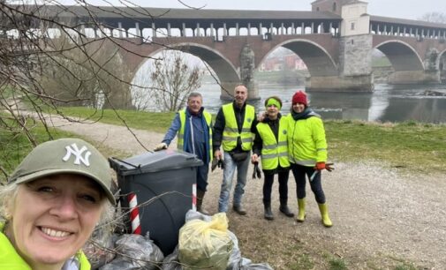 PAVIA 27/02/2025:A Pavia c’è il Gruppo per l’ambiente “SALT Sacco Libera Tutti”. Puliscono dove i maleducati sporcano